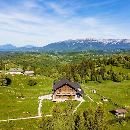 The Barn Villa ชีร์นา ภายนอก รูปภาพ